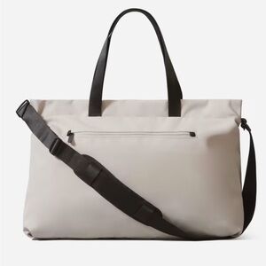 Everlane ReNew Transit Weekender in Warm Quartz
